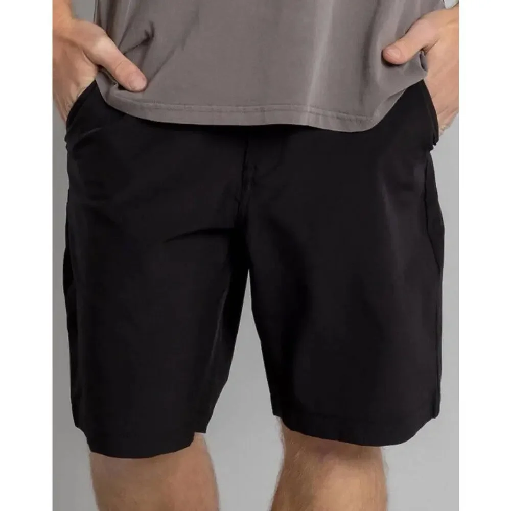 New Volcom Kerosene Hybrid Water Repellent Shorts 38” Black NWT